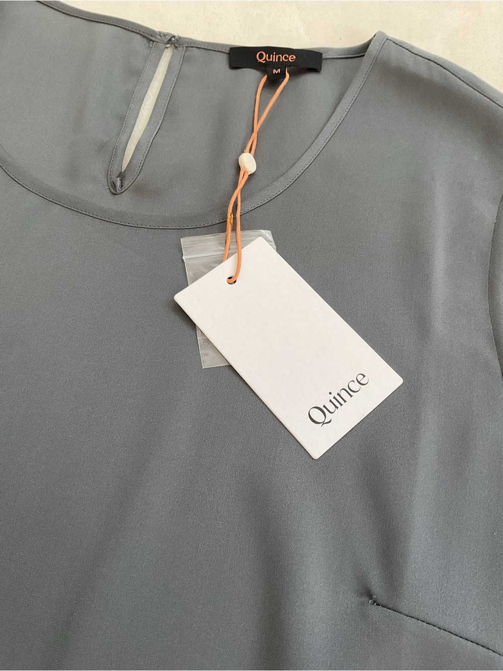 Quince Washable Stretch Silk Tee NWT Lava Smoke Gray Short Sleeve Blouse Medium - Picture 6 of 12